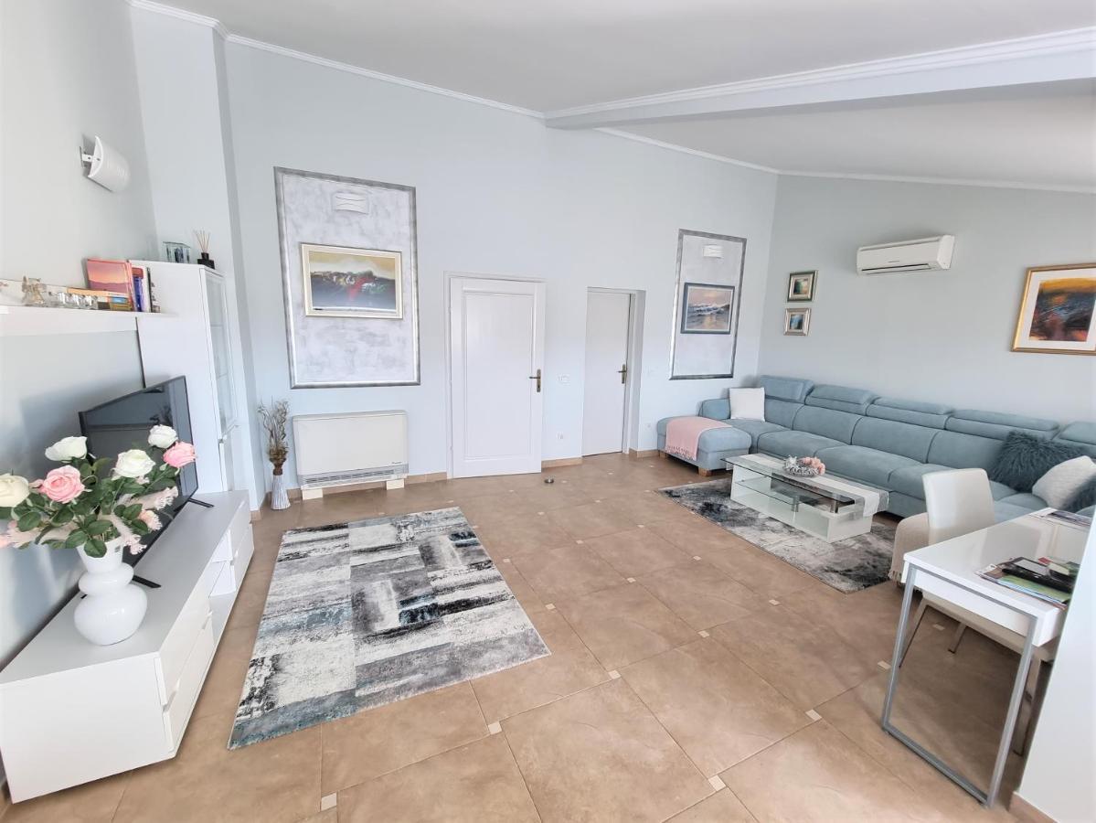 Apartments Ragusa Rovinj Exterior foto